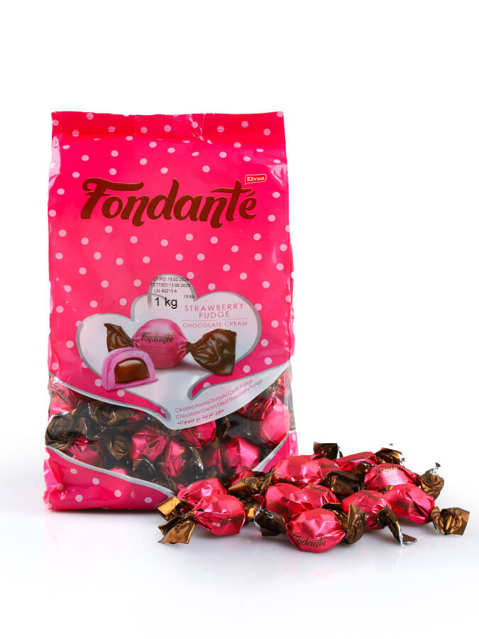 Fondante Strawberry Fudge with Chocolate Cream 1000 Gr. (1 Bag) - 1